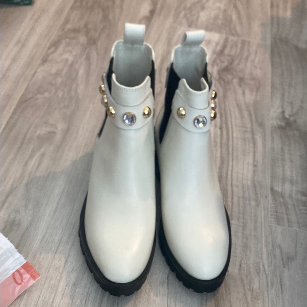 KARL LAGERFIELD  6.5